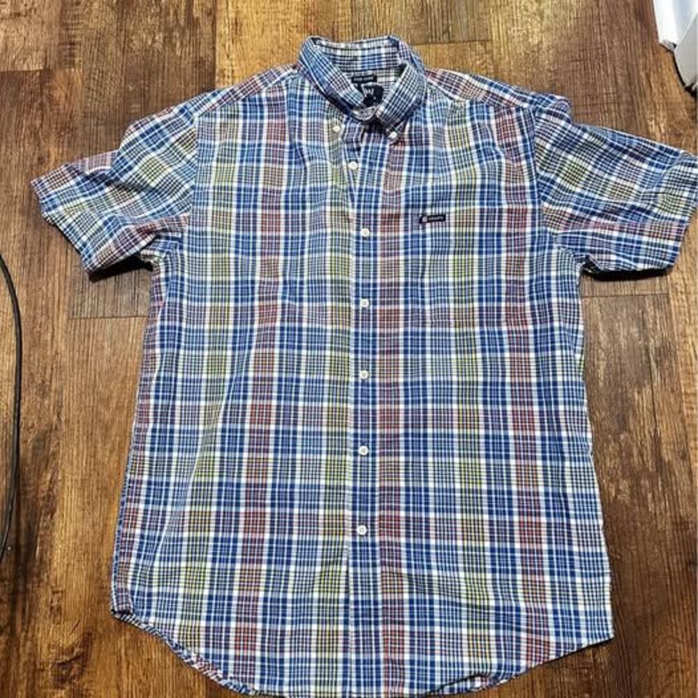 Mens (size M) Chaps plaid short-sleeve button down in excellent condition!